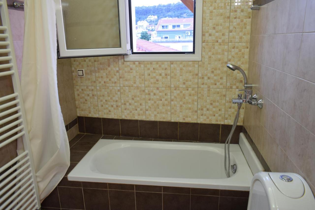 Alimar Apartment อาร์กอสโตลี ภายนอก รูปภาพ